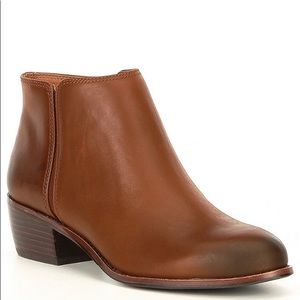 Antonio Melani Booties
